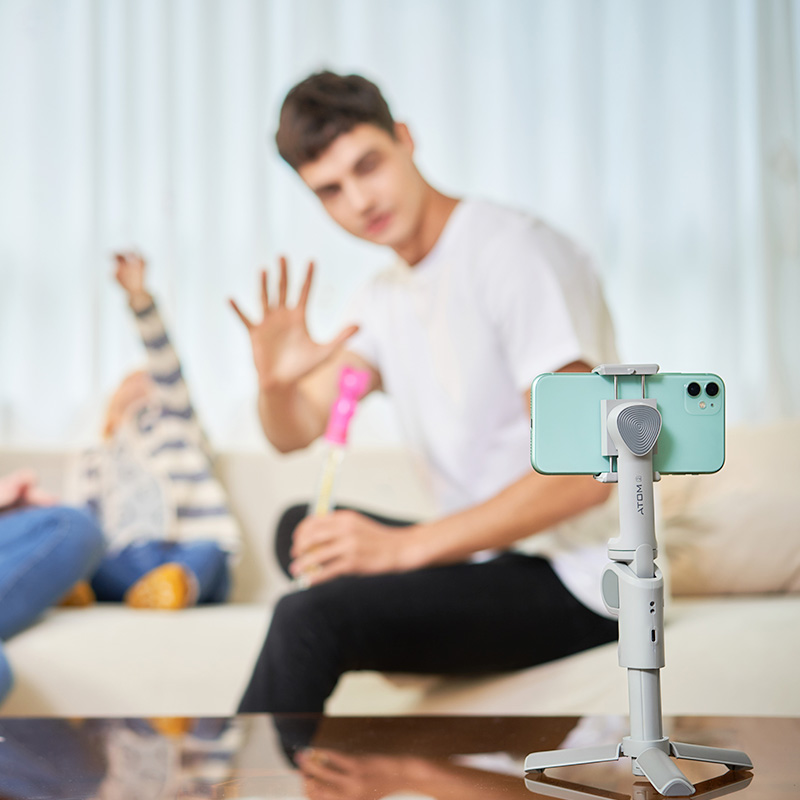 Snoppa ATOM2 3-Axis Handheld S - огляд і ціна Selfie Stick Tripod
