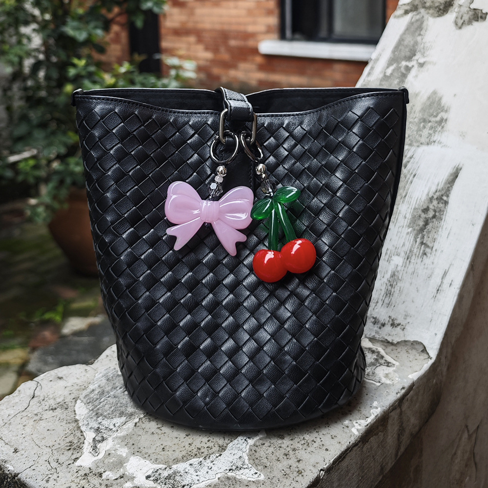 HERLOOK Big Cherry Bag Charm K - огляд і ціна Phone Accessories For Teen Girls